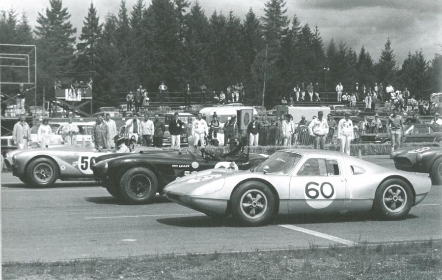  Porsche 904 Carrera GTS 1964 года  (фото 3 из 11)